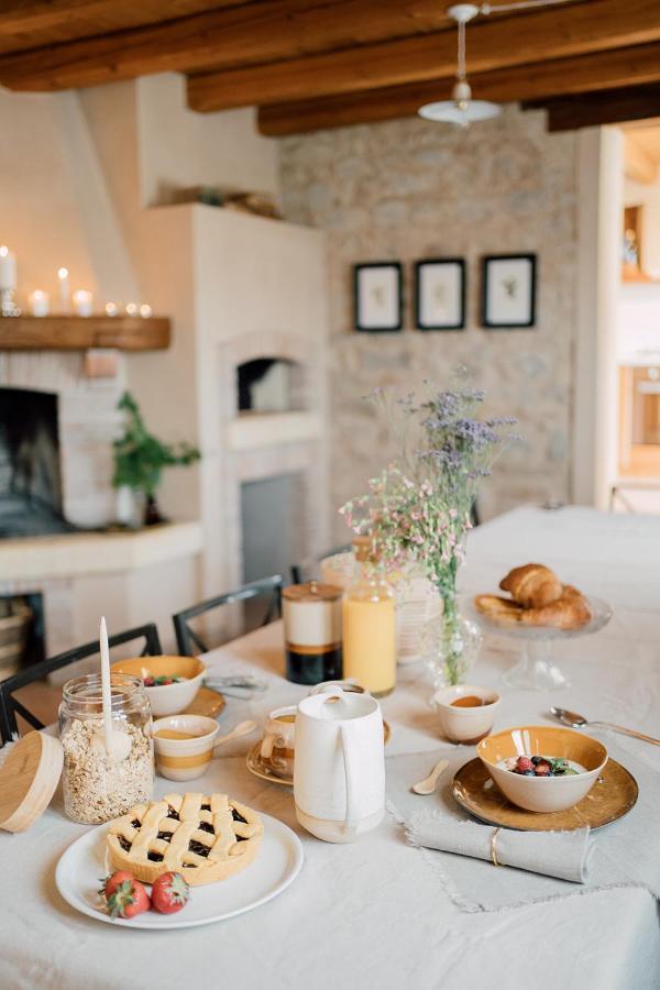 Agriturismo Il Conte Vassallo Miane Luaran gambar